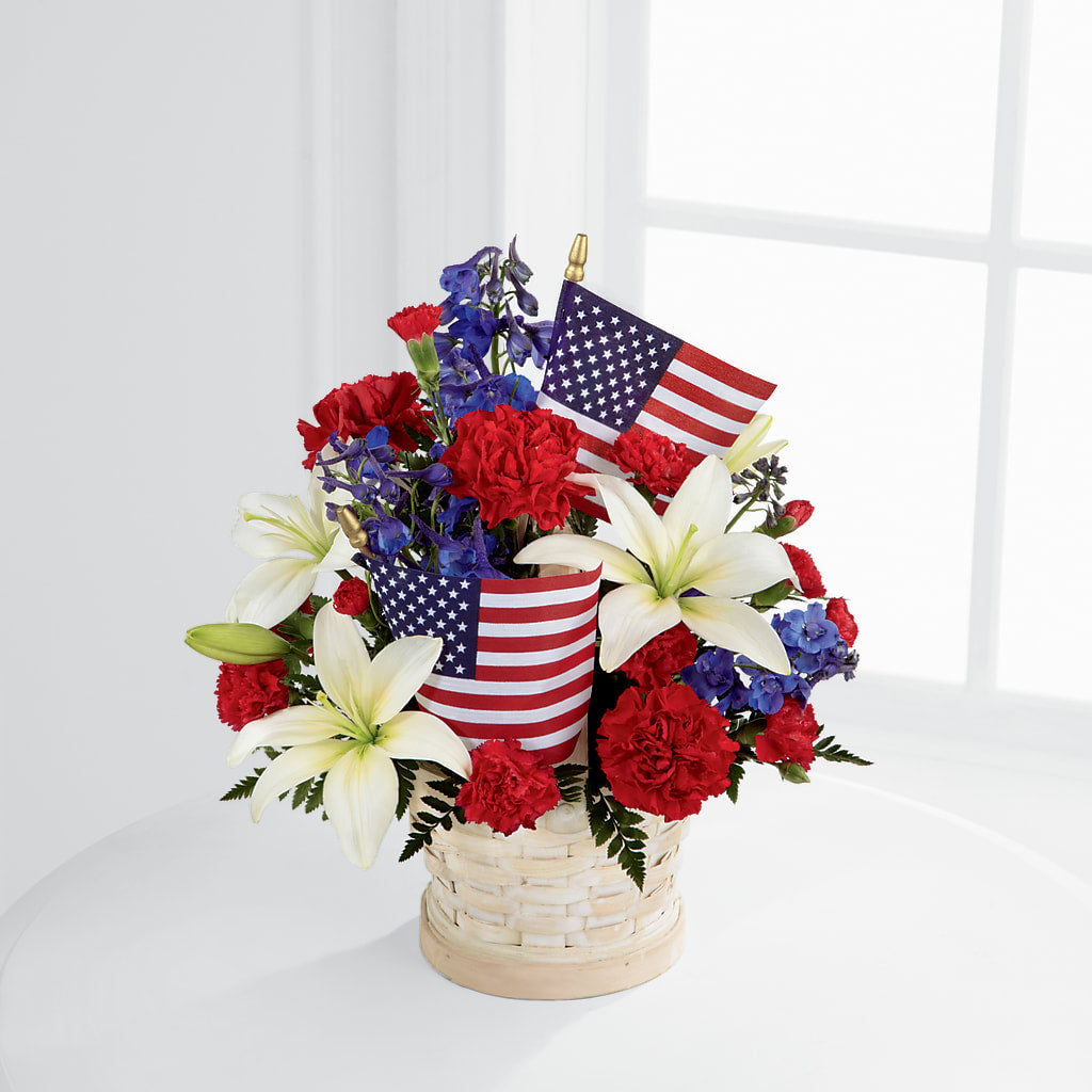 American Glory Bouquet – Paiges Petals Floral Design, Stanton MI