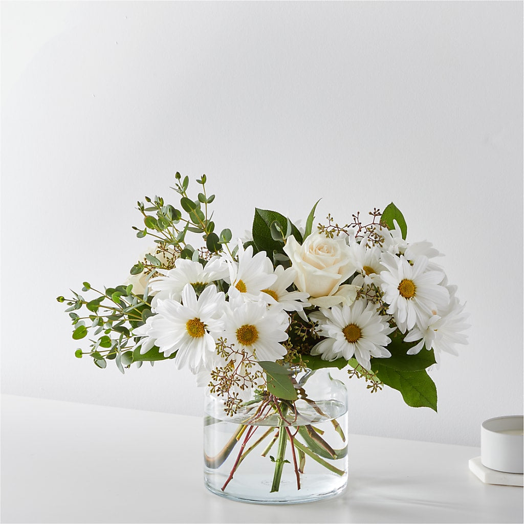Fresh Linen Bouquet – Paiges Petals Floral Design, Stanton MI