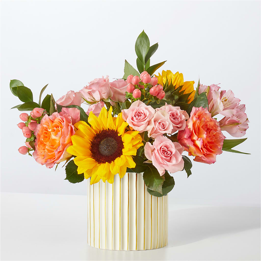 Sun's Out Bouquet – Paiges Petals Floral Design, Stanton MI