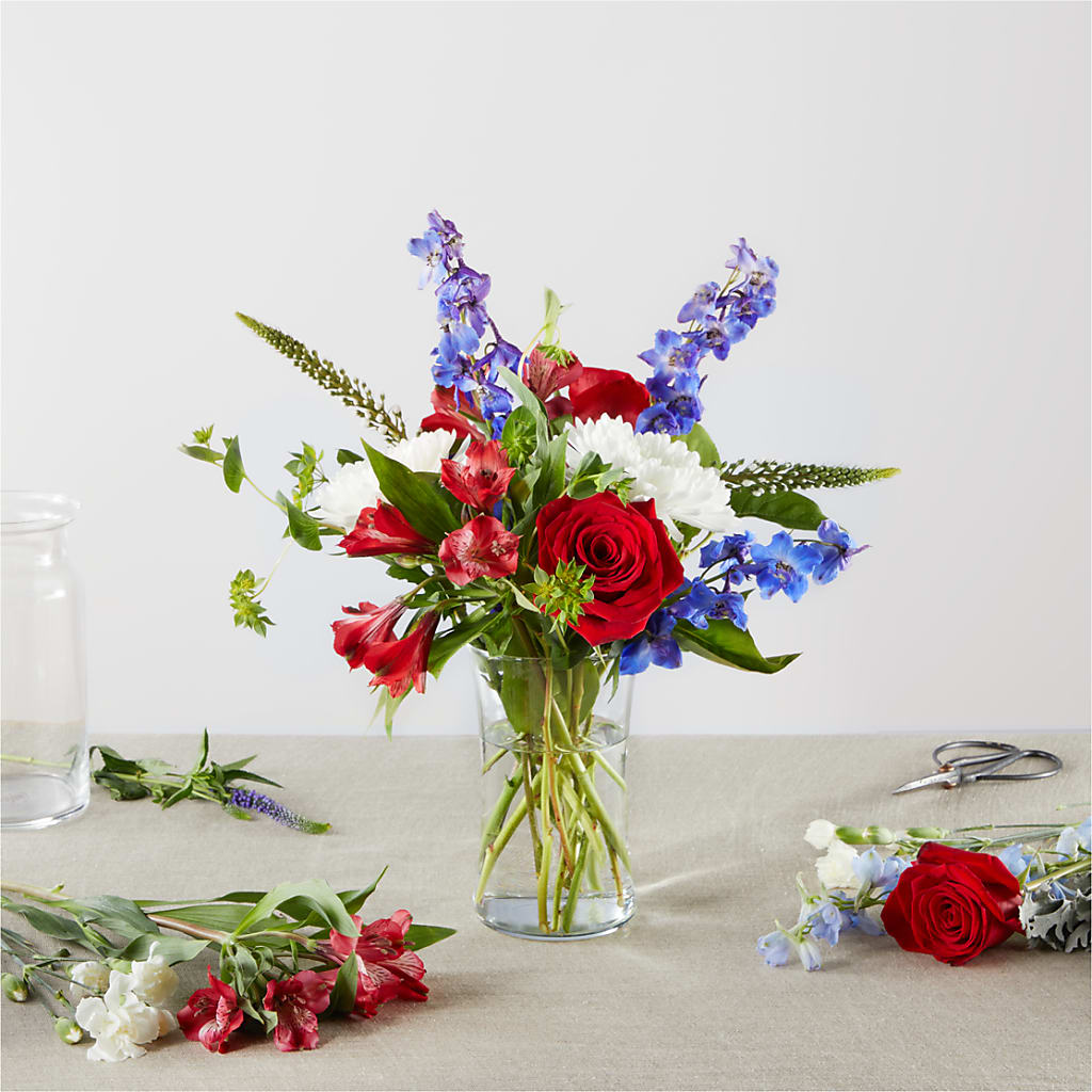 Star Spangled - A Florist Original – Paiges Petals Floral Design, Stanton MI