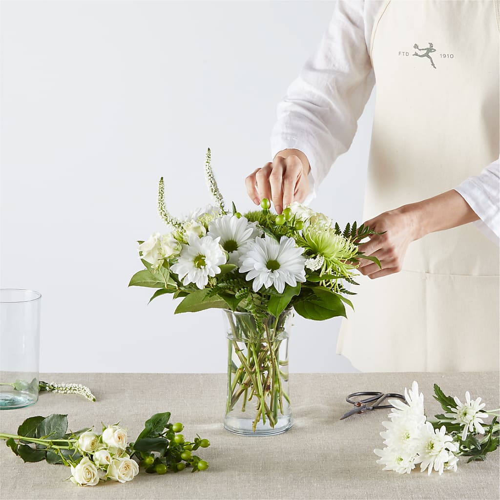 Irish Garden - A Florist Original – Paiges Petals Floral Design, Stanton MI
