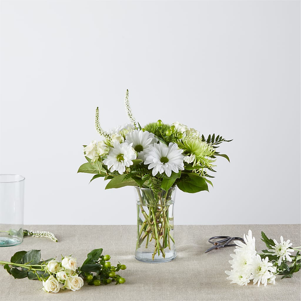 Irish Garden - A Florist Original – Paiges Petals Floral Design, Stanton MI
