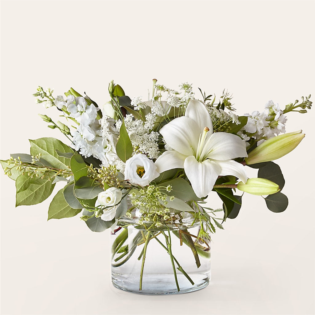 Alluring Elegance Bouquet – Paiges Petals Floral Design, Stanton MI