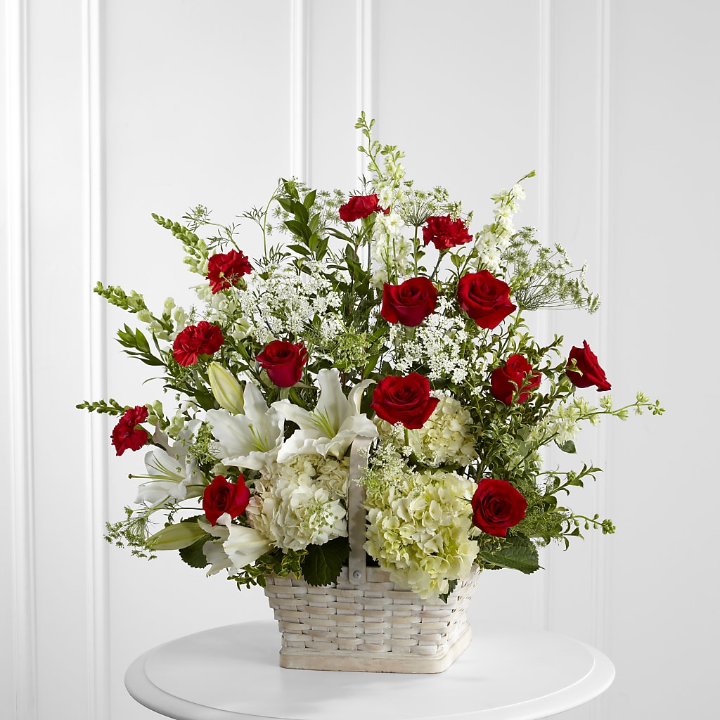 In Loving Memory Arrangement – Paiges Petals Floral Design, Stanton MI