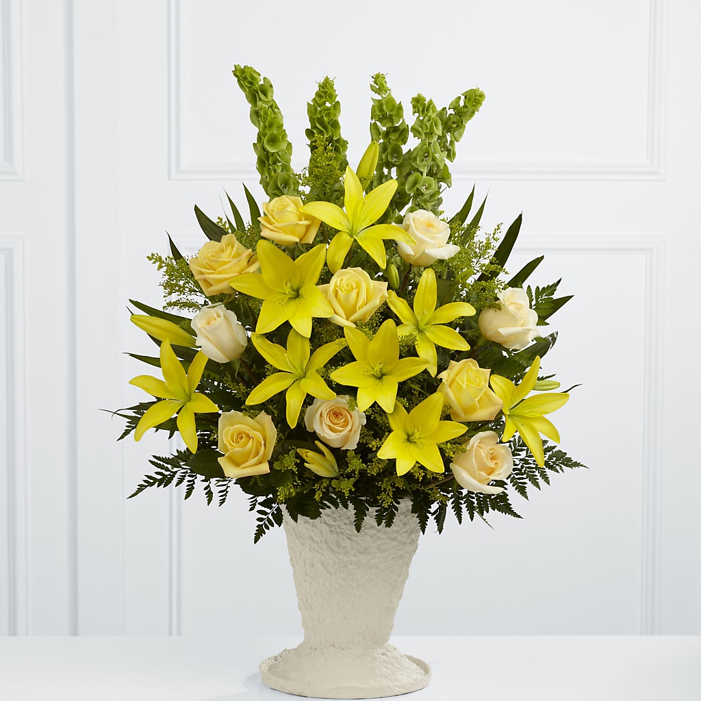 Golden Memories Arrangement – Paiges Petals Floral Design, Stanton MI
