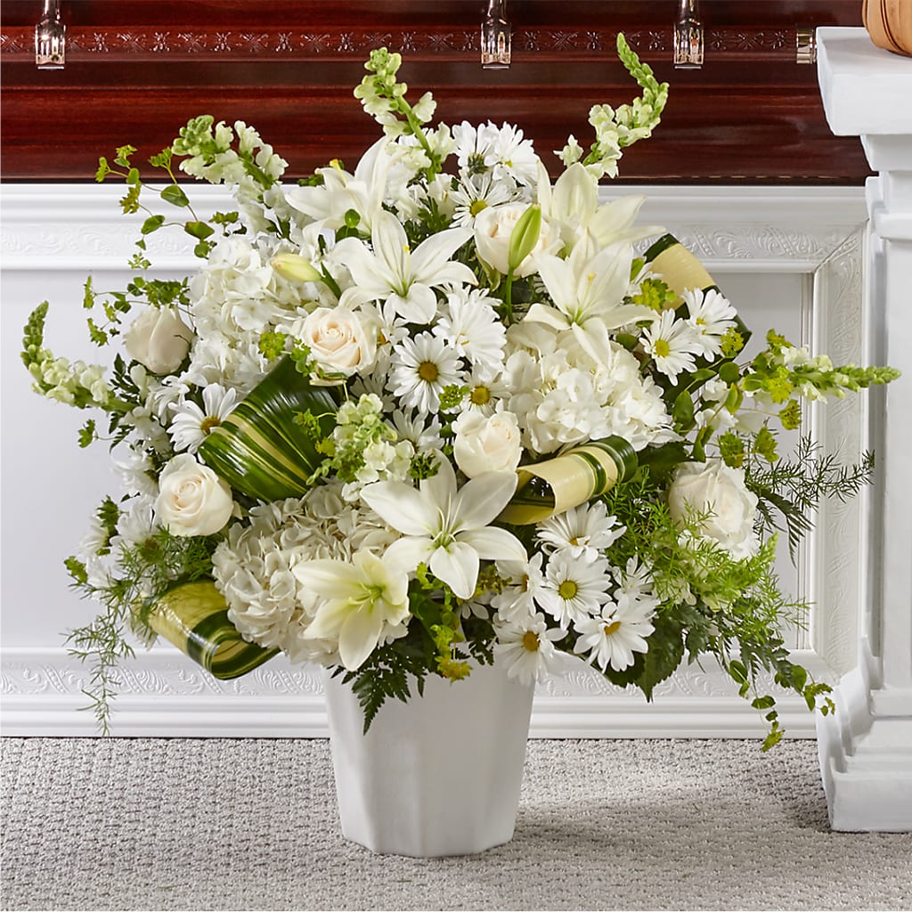 Thoughts of Tranquility Floor Basket – Paiges Petals Floral Design, Stanton MI