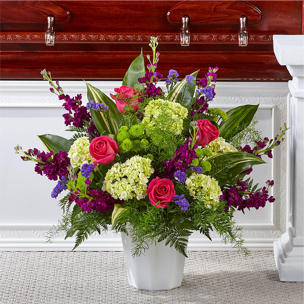 Beautiful Horizons Floor Basket – Paiges Petals Floral Design, Stanton MI