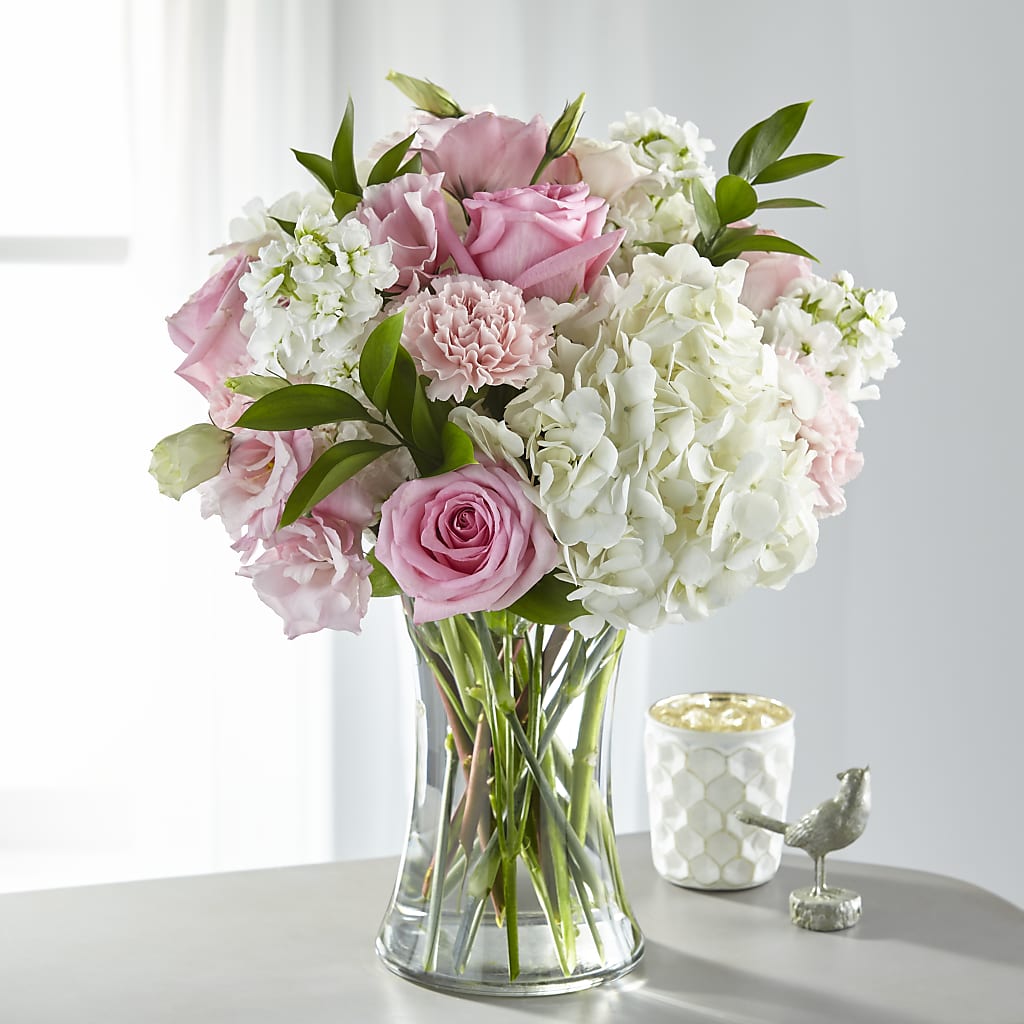 Guiding Grace Bouquet – Paiges Petals Floral Design, Stanton MI