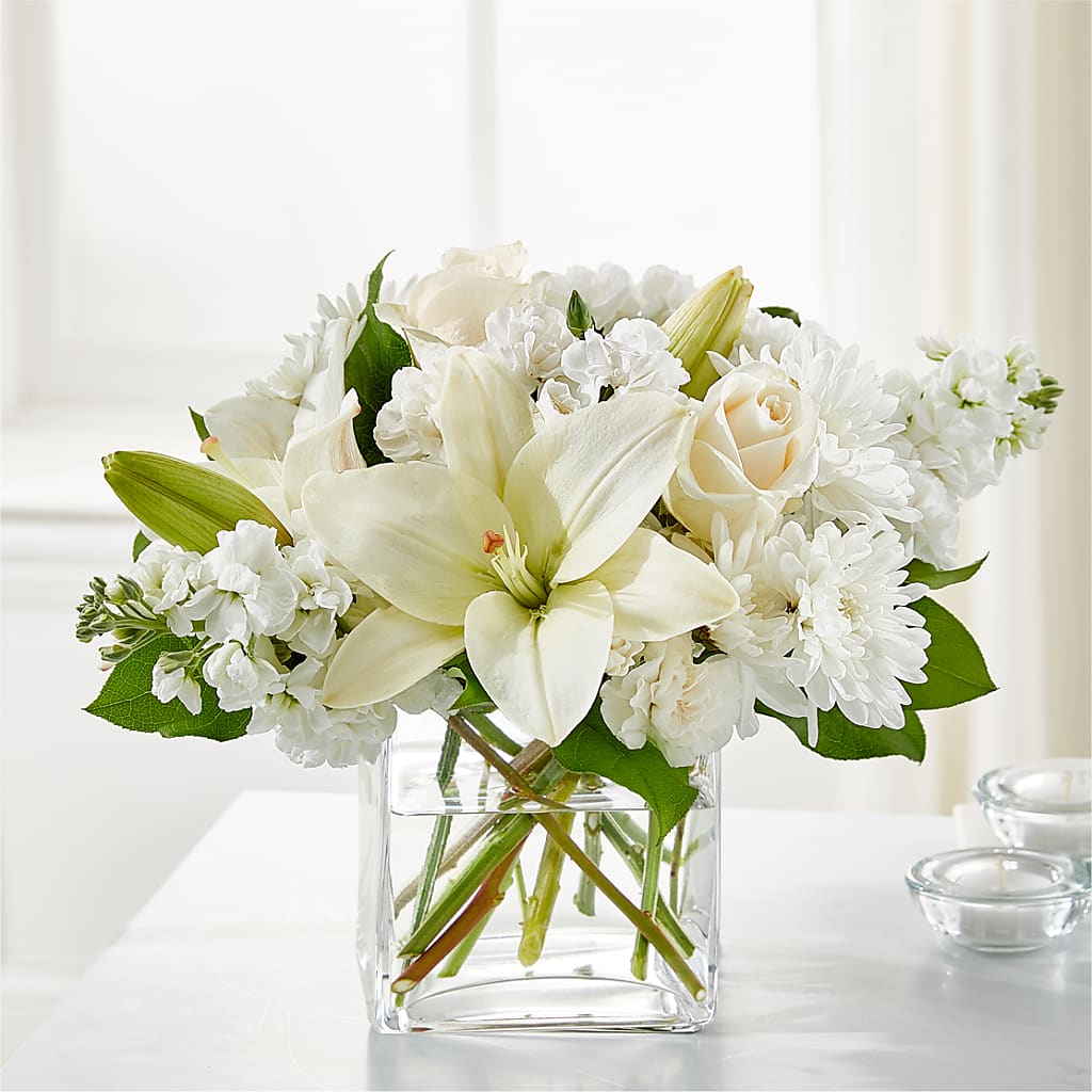 Gentle Breeze Bouquet – Paiges Petals Floral Design, Stanton MI