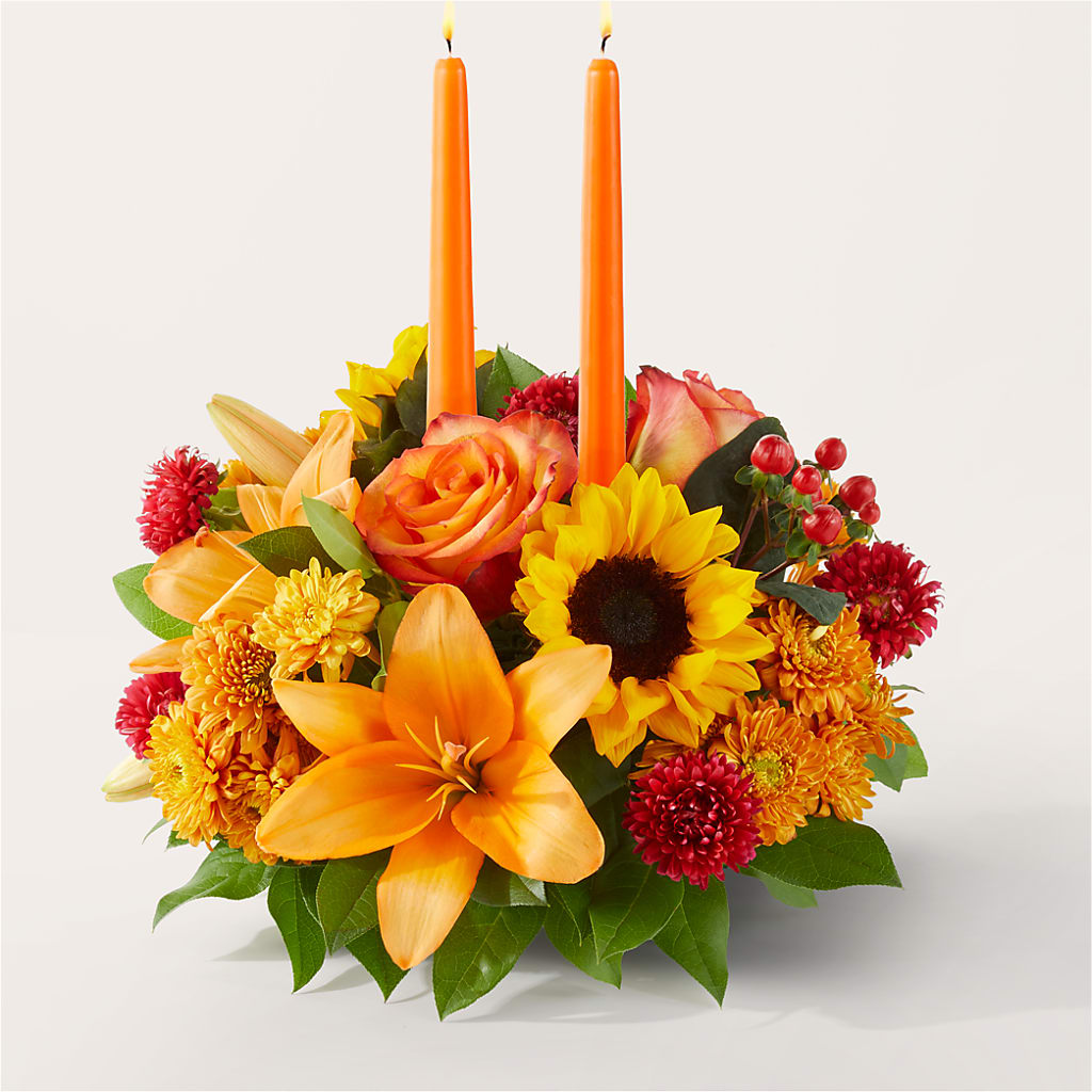 Grateful Centerpiece – Paiges Petals Floral Design, Stanton MI