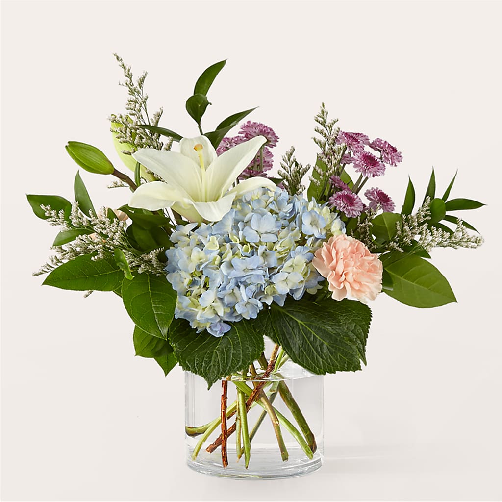 Slow Mornings Bouquet – Paiges Petals Floral Design, Stanton MI