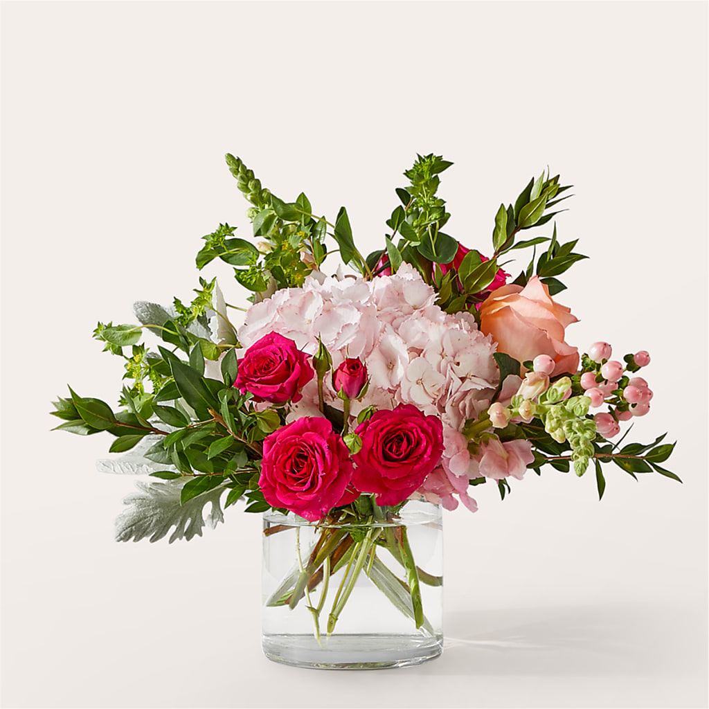 Glitz & Glam Bouquet – Paiges Petals Floral Design, Stanton MI