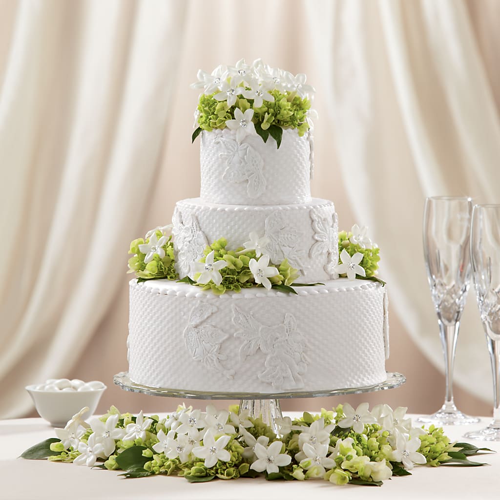 Bloom & Blossom Cake Decor – Paiges Petals Floral Design, Stanton MI