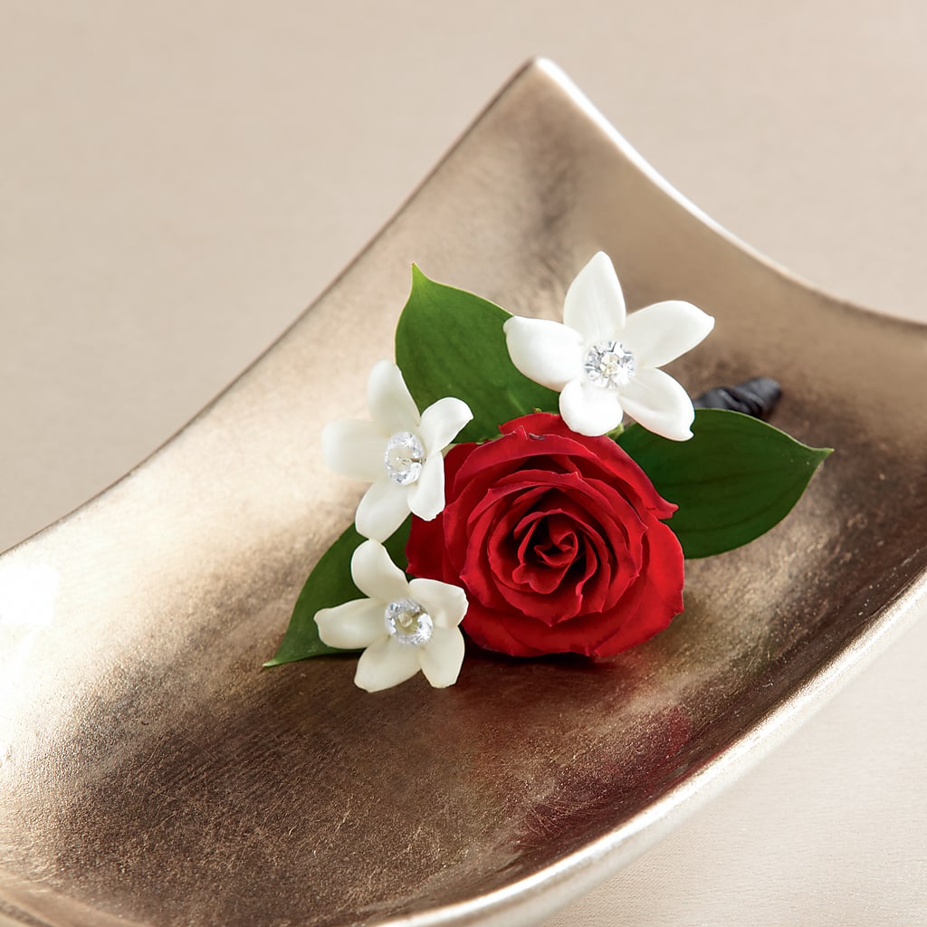 Poetry Boutonniere – Paiges Petals Floral Design, Stanton MI