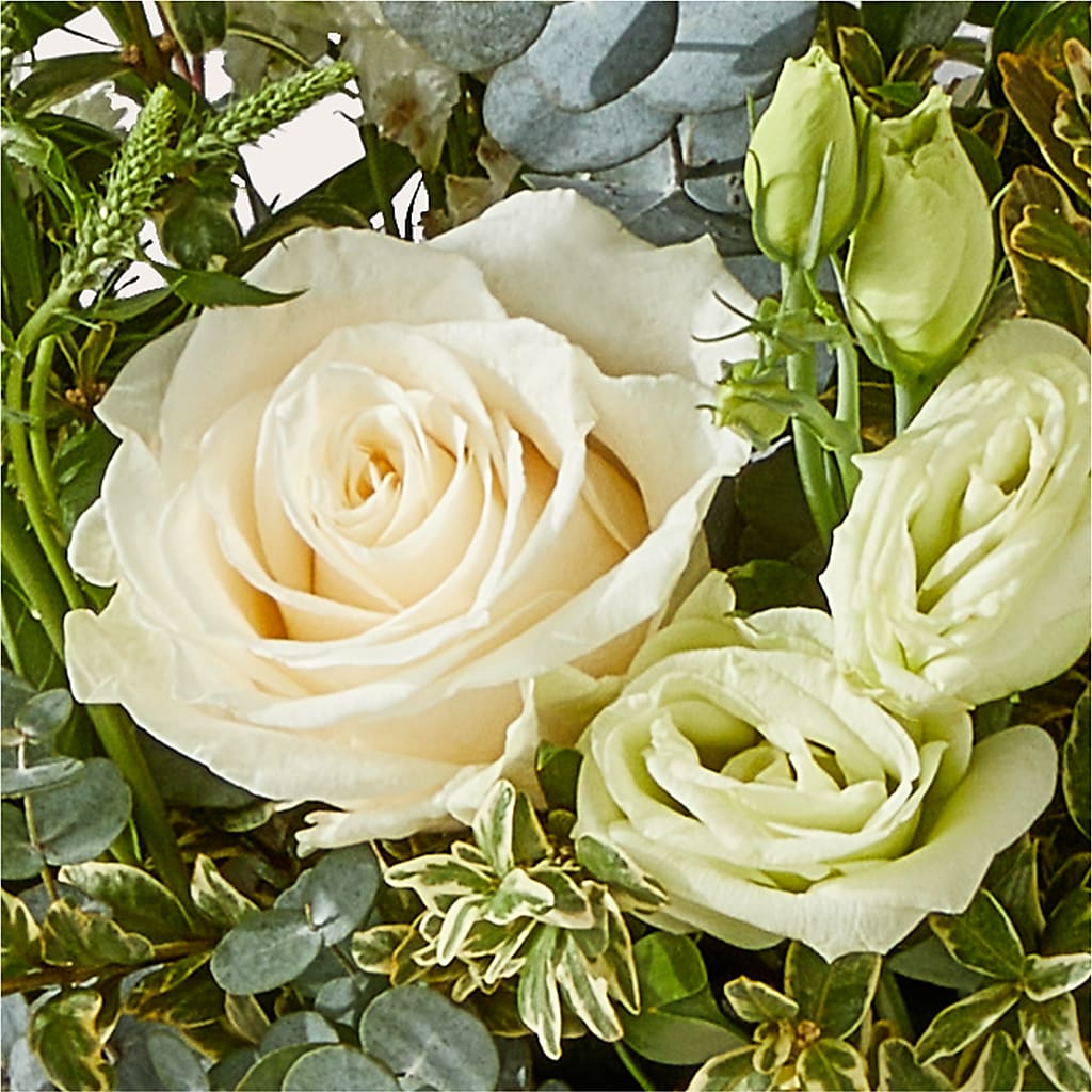 Cashmere Bouquet –  Paiges Petals Floral Design, Stanton MI