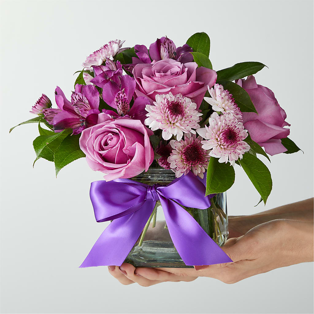 Sugarplum Bouquet –  Paiges Petals Floral Design, Stanton MI