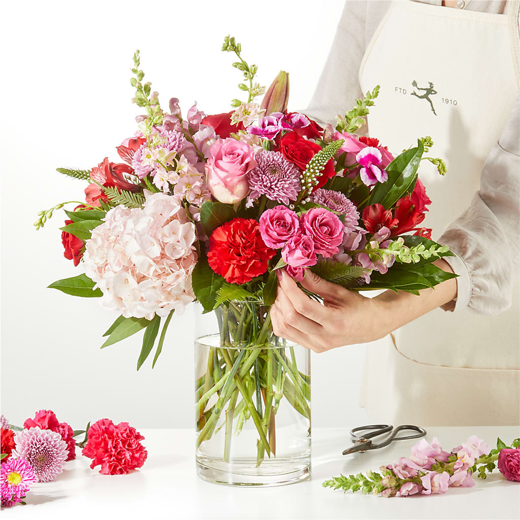 Swooning Over You - A Luxury Florist Original –  Paiges Petals Floral Design, Stanton MI