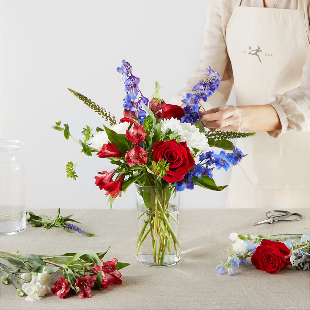 Star Spangled - A Florist Original –  Paiges Petals Floral Design, Stanton MI