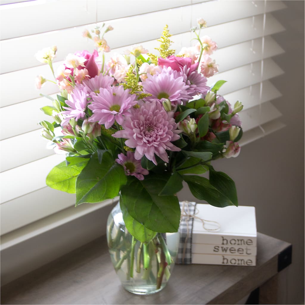 Pastel Tradition - A Florist Original –  Paiges Petals Floral Design, Stanton MI
