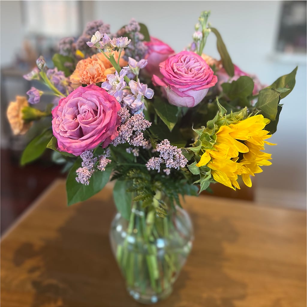 Yellow Brick Road Bouquet –  Paiges Petals Floral Design, Stanton MI