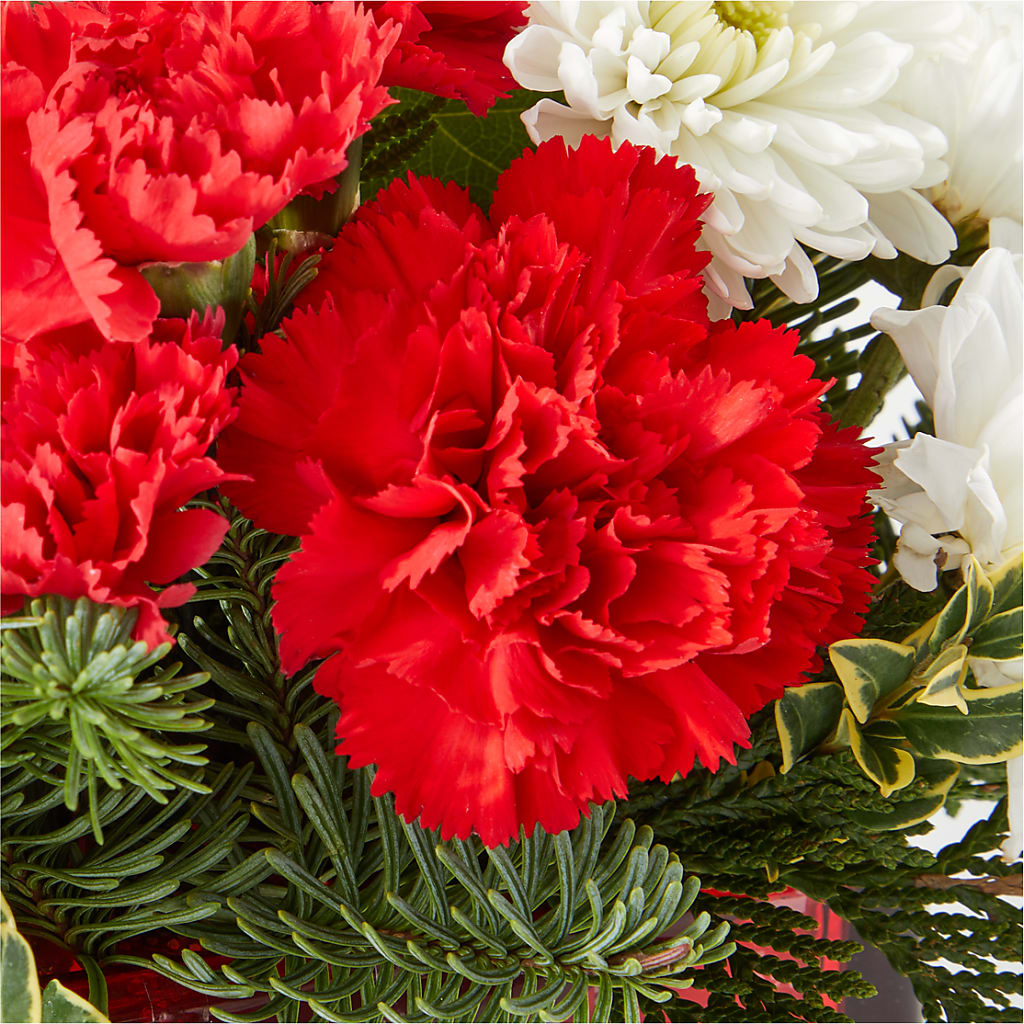 Christmas Market Bouquet –  Paiges Petals Floral Design, Stanton MI