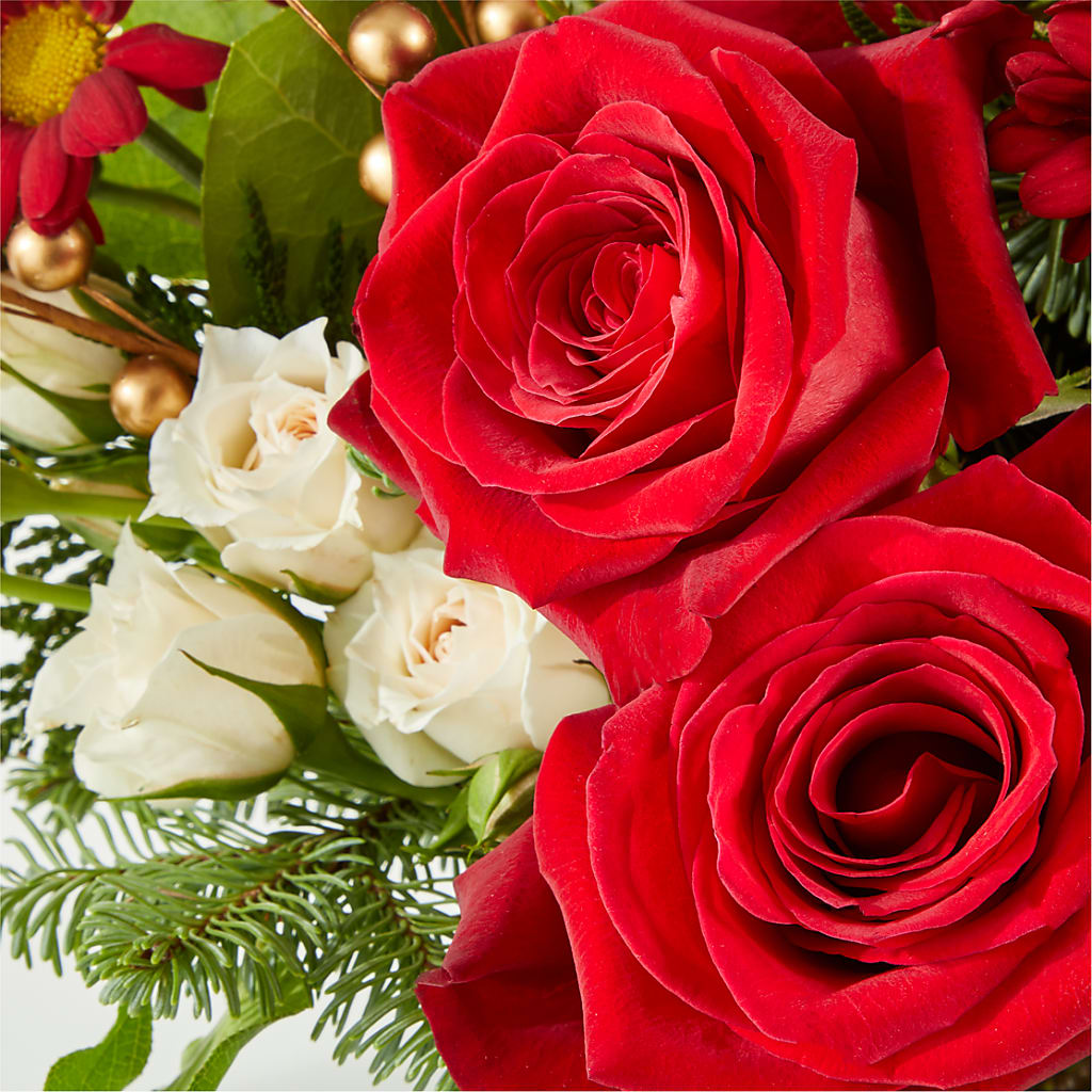 Believe Bouquet –  Paiges Petals Floral Design, Stanton MI