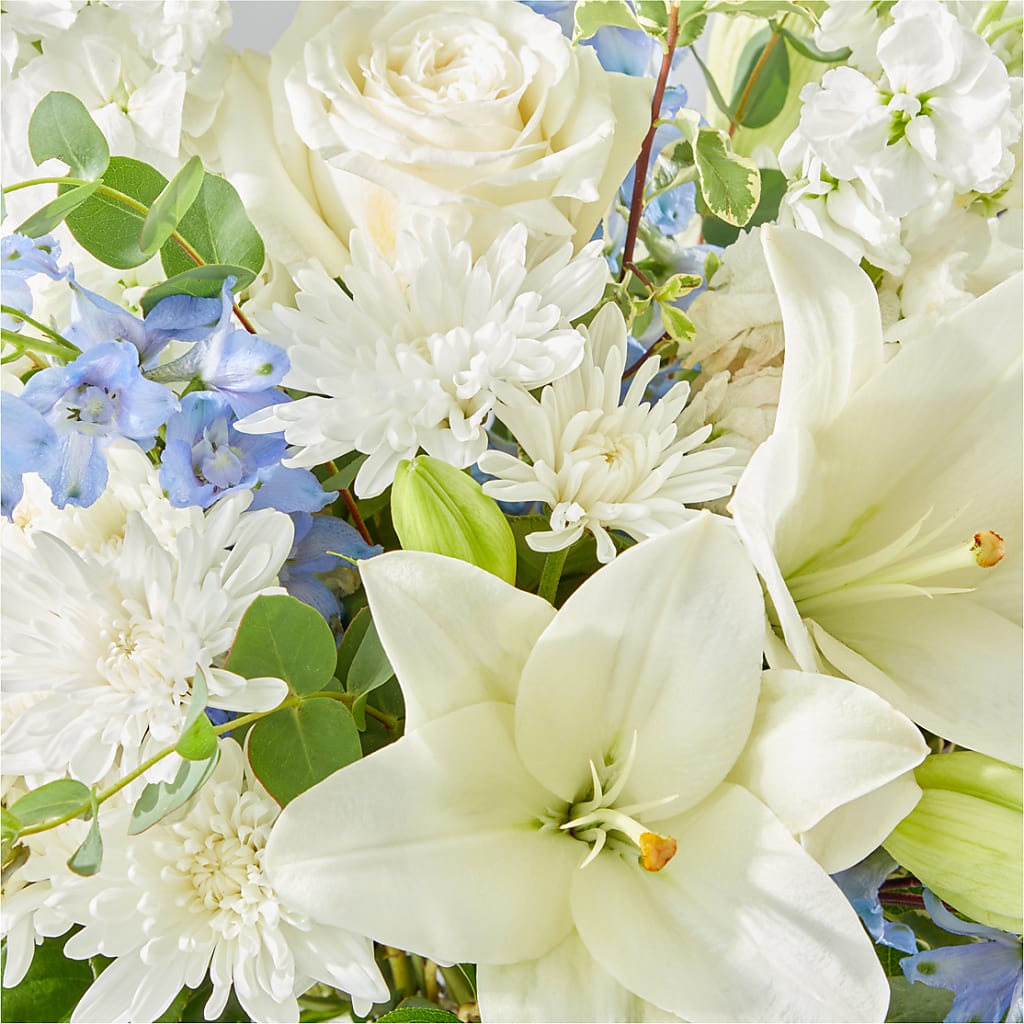 Peace of Mind Bouquet –  Paiges Petals Floral Design, Stanton MI