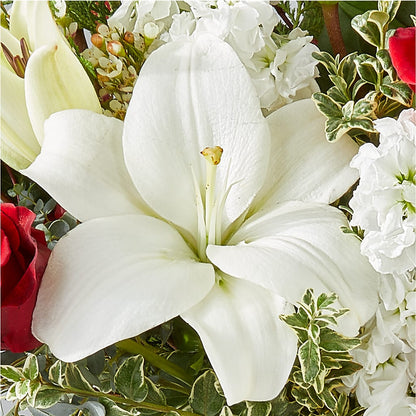 Twinkle Lights Bouquet –  Paiges Petals Floral Design, Stanton MI
