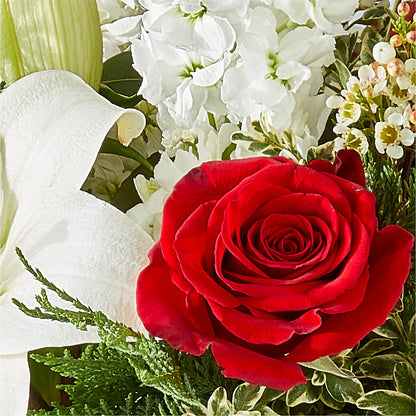 Twinkle Lights Bouquet –  Paiges Petals Floral Design, Stanton MI