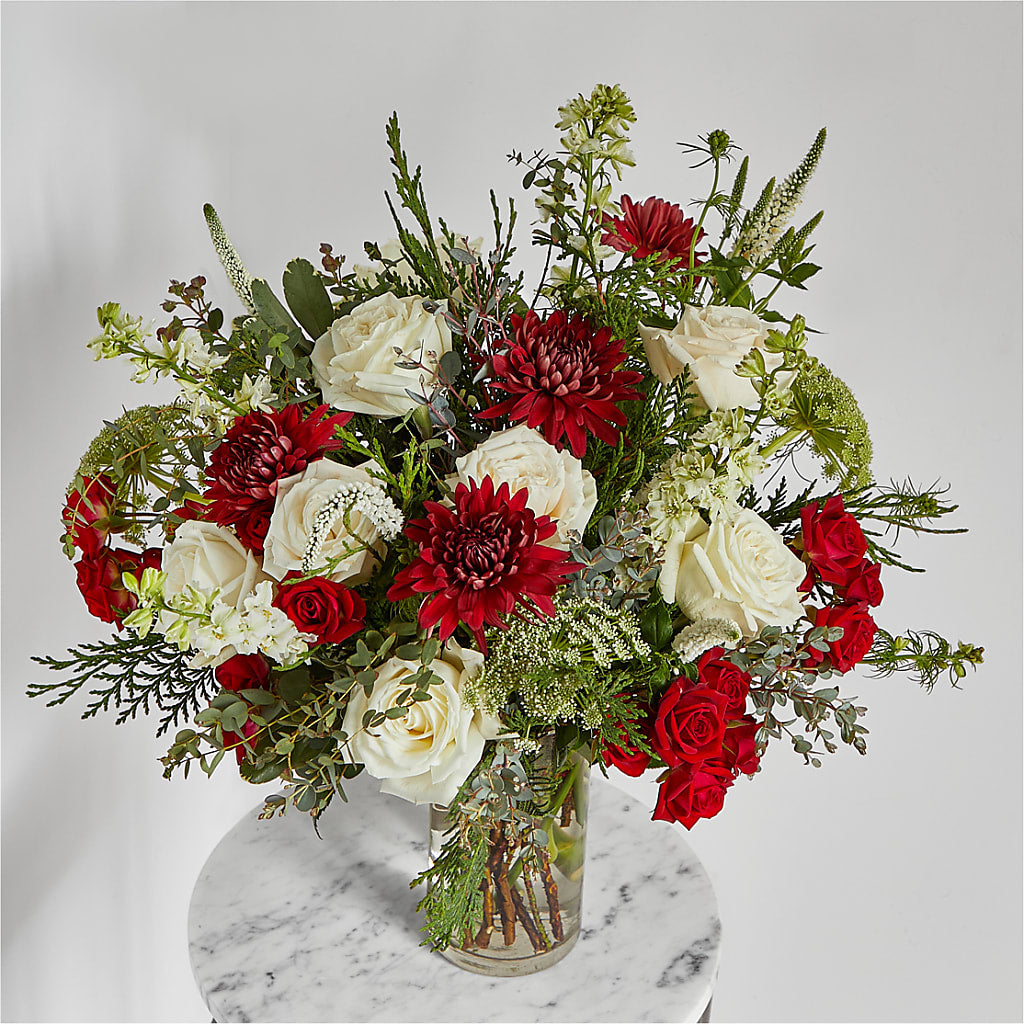 Favorite Traditions Bouquet –  Paiges Petals Floral Design, Stanton MI