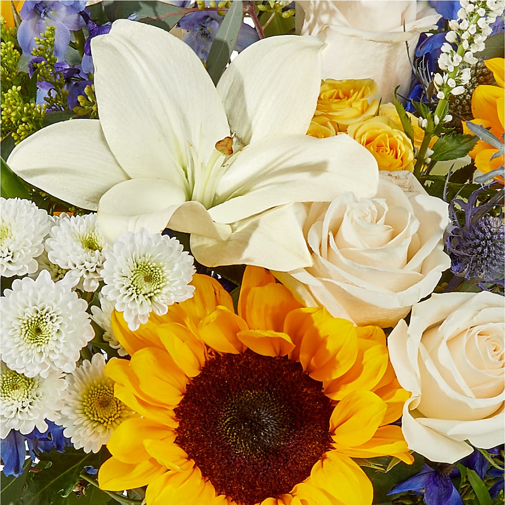 Wonderfully Sunny Bouquet –  Paiges Petals Floral Design, Stanton MI