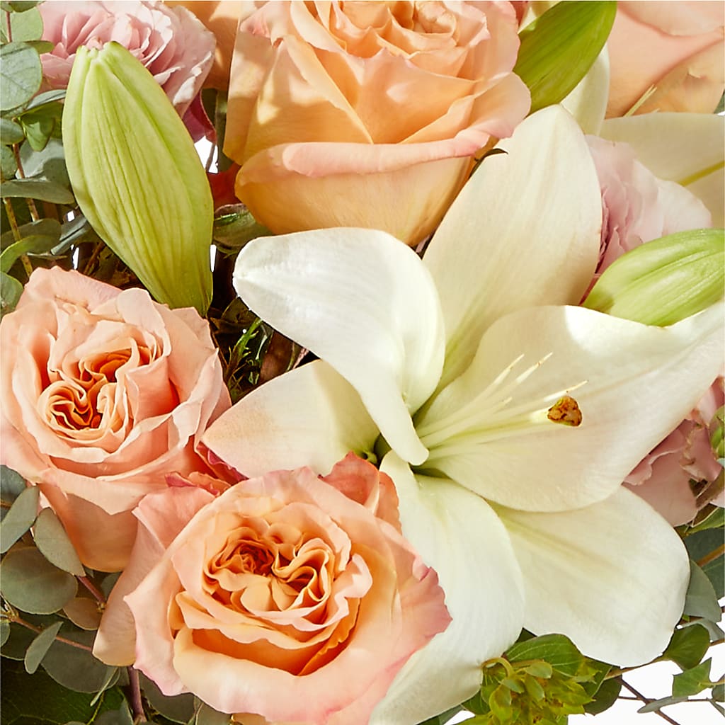 Grapefruit Splash Bouquet –  Paiges Petals Floral Design, Stanton MI