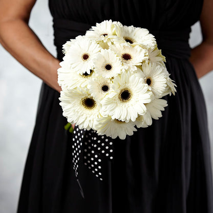 Daisy Delight Bouquet –  Paiges Petals Floral Design, Stanton MI